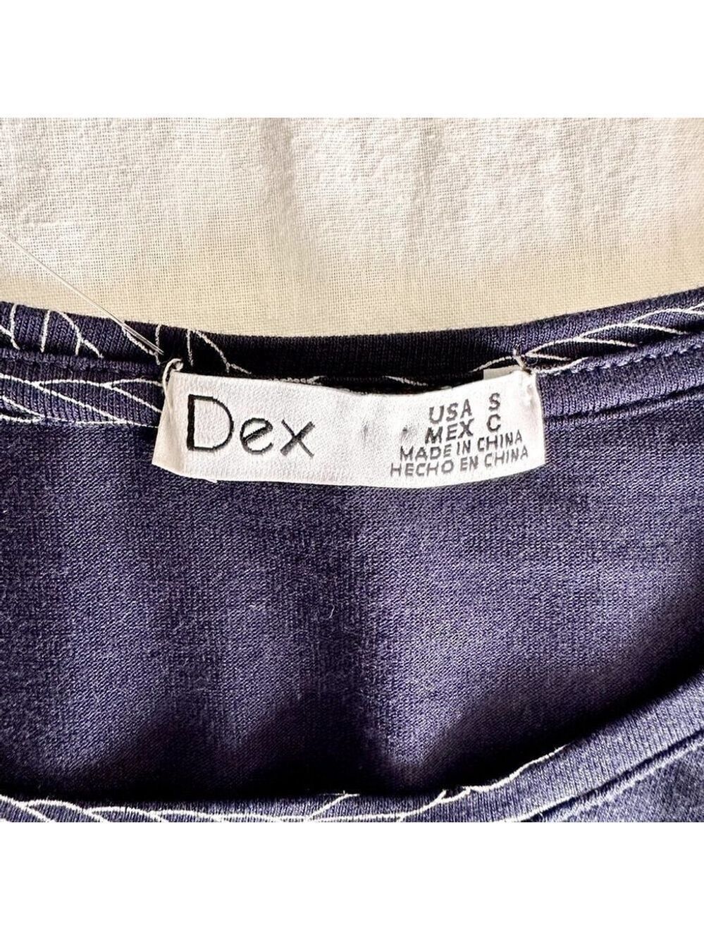 Dex Short Sleeve Patterned Top Navy Blue Womens Small Twist Tie Front - Picture 6 of 10